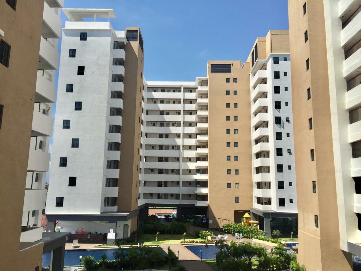 Ferienwohnung Dwharf Port Dickson Exterior foto