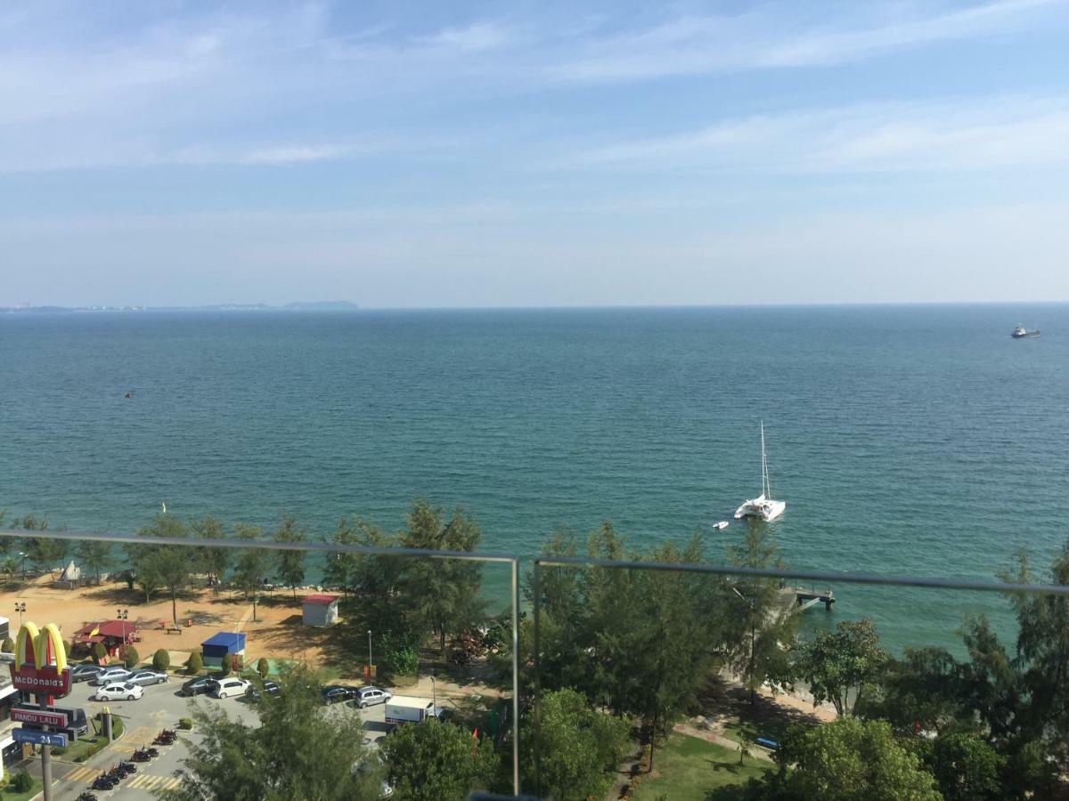 Ferienwohnung Dwharf Port Dickson Exterior foto